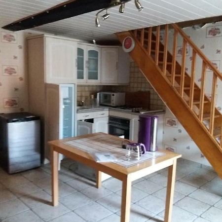 Martin Villa Saint-Gal-sur-Sioule Esterno foto